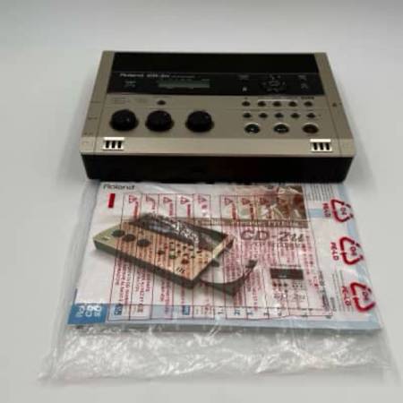 Roland CD-2U SD/CD Recorder 2010s - Metallic 1