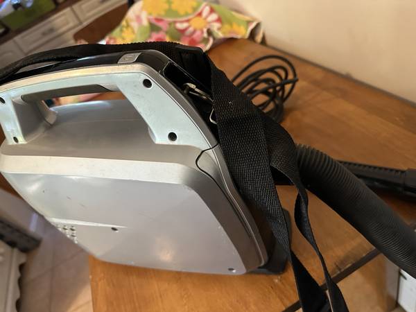 Hoover Professional Small "PORTAPOWER" vac cleaner- powerfull  little 1