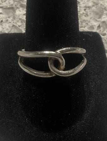 Sterling Silver Knot Ring 1