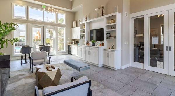 TMLP 9-mo. | Looking for a Pet-Friendly Community in a Spacious 2 Bedroom 2 Bath 1