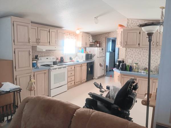 $49,900 / 2br - 1150ft2 - Two Bed Two Bath Manufactured Home with Lot (Longview)64037558877059123