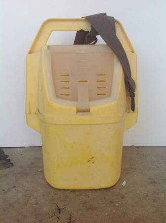 Live Bait Bucket 1