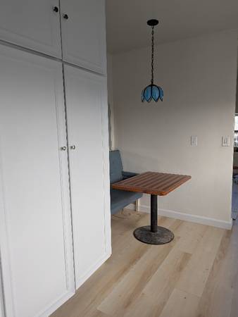 $2900.00 / 1br - 600ft2 - One Bedroom with Large Fenced In Yard 3 Blocks from Beach and Bay63701568759681123