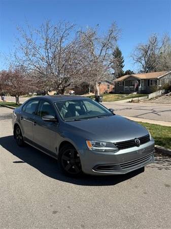 2012 Volkswagen Jetta TDI - $5,99163612445765889120