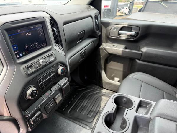 2021 Chevrolet Silverado 3500HD 4x4 - Photo 12