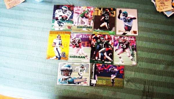 10 Phila. Eagles Football Collector cards 1
