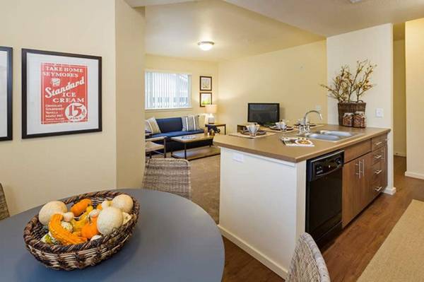 $1,227 / 1br - Situated in Olympia!, Game Room, 1B/1B (701 Alta St SW, Olympia, WA)63659483984003124