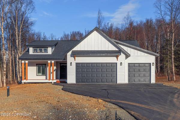 Modern Farmhouse Cottage Design From WM Construction! 1