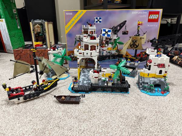 Lego Eldorado Fortress 1