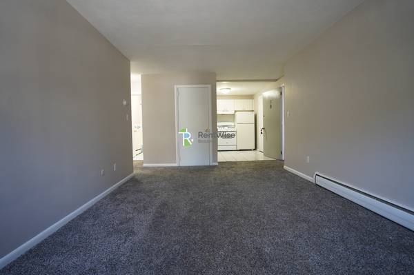 $2,595 / 2br - 2 Bd, NO FEE, Parking Included, Laundry Room, Photos (Brighton)63996406171778121