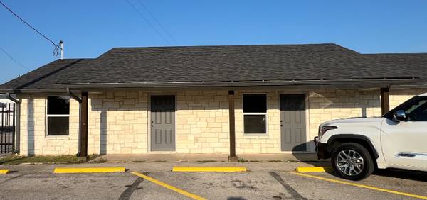$1375.00 / 2br - 570ft2 - Cozy 2 Bed, 1 Bath Apartment in Gatesville | $1375/mo | Available 09/063843415017347120