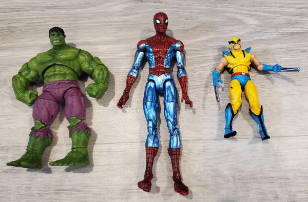 Hulk, Spiderman, Wolverine figures 1