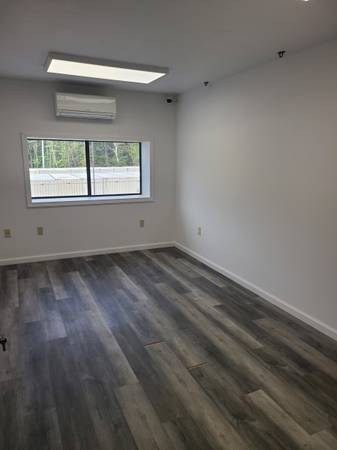 $375 / 142ft2 - Private office for lease 142 SF utilites included $37564194825452419120
