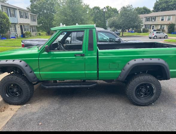 Jeep Comanche 1988 - $5,200 (Silver Spring)63616247121665122