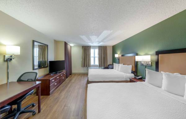 $2,970 / 1br - $2,970/ 1br - Estudio amueblado - ¡Excelentes tarifas mensuales! (Simi Valley)63800544454401123