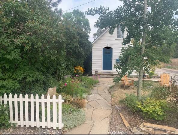 Carriage House 1