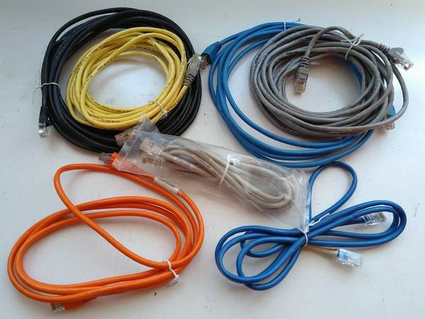 Ethernet / Modem / Router / Switch / Hub Cable 1