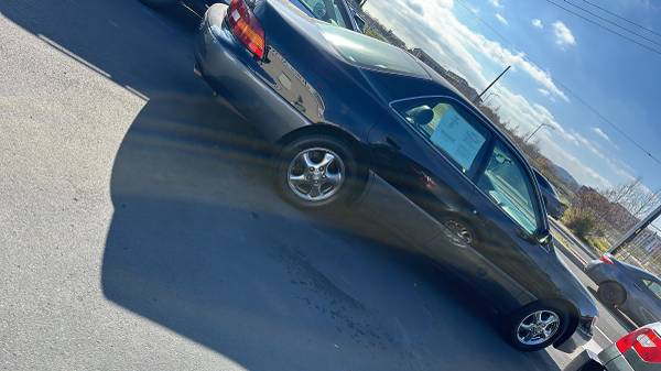 1997 LEXUS ES300 BLACK ON BLABK 4-DR SEDAN. - $3,798 (Vallejo/ American Canyon)63654704974849122
