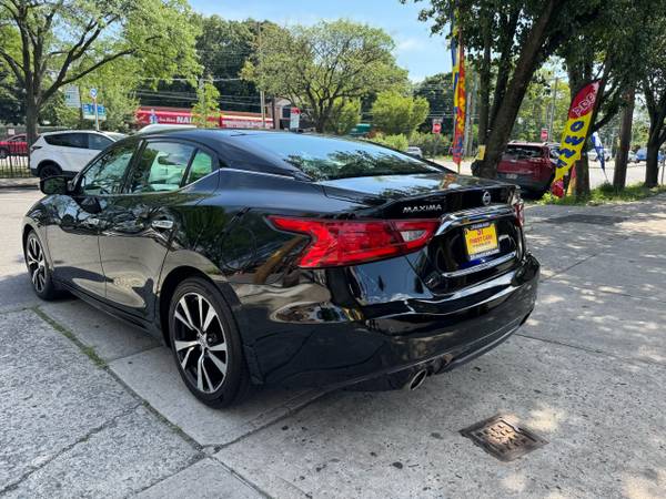 2018 Nissan Maxima 3.5 SL - $12,995 (Brooklyn)63654710240899124