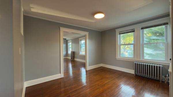 $2,800 / 2br - 1200ft2 - Spacious 2bed🌞 free laundry | modern kitchen | parking included (Medford \ Tufts \ Somverville Line)63996548184834123