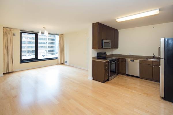 $4,000 / 1br - ID#1608: SOMA Updated 1BR/2BA Condo w/Shared View Roof Deck (SOMA / south beach)63928538884866123