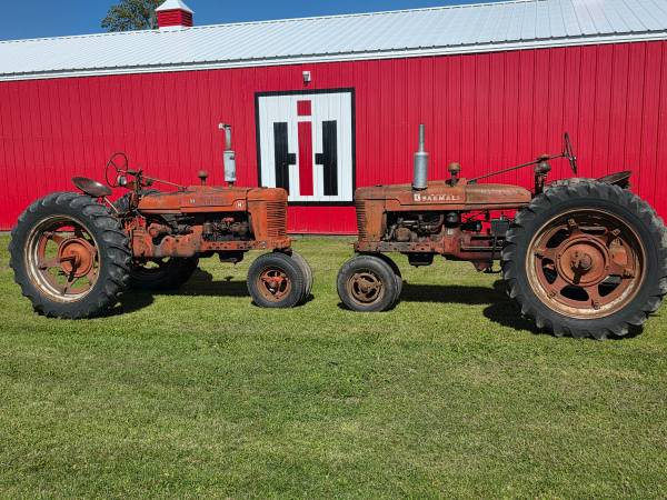 1940 Farmall H's 1