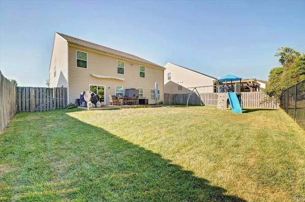 $500 / 225ft2 - Spacious room in beautiful home - Stonechase subdivision (Stonechase Bloomington)63935966448514122
