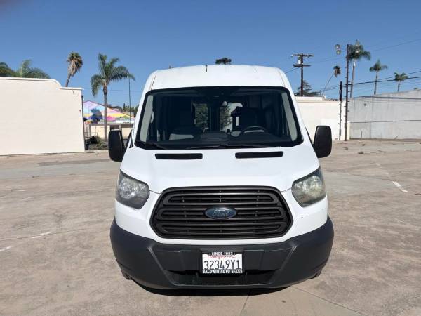 2015 Ford Transit - Photo 2