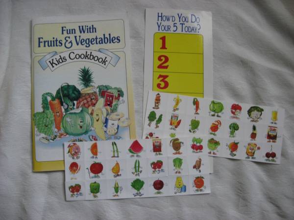 NEW Fun with Fruits and Vegetables Kids Cookbook HEALTHFUL FUN FOOD 1