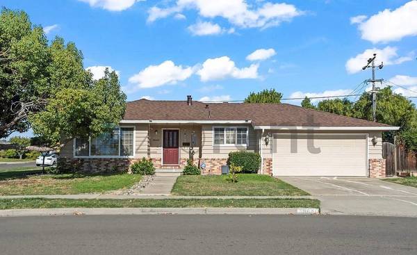 Make This Your Dream Home 1