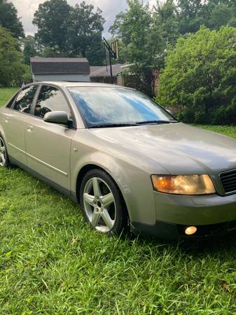 Audi A4 automática 1.8T del 2004 - $3,000 (Marietta)63620947441795121