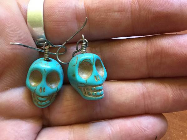 Skull Earrings 1
