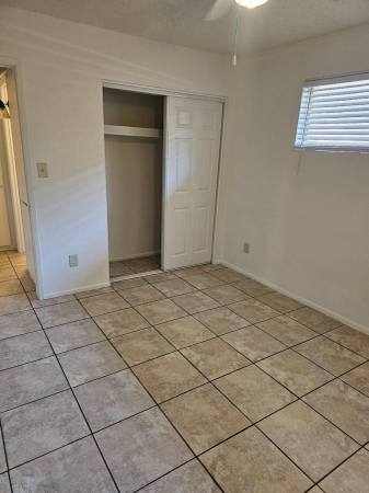 $1,000 / 1br - 500ft2 - 1 habitación/1 baño comunidad administrada por el propietario (Phoenix)63623923200899121