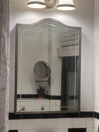 Want my 1929 medicine cabinet restored 1