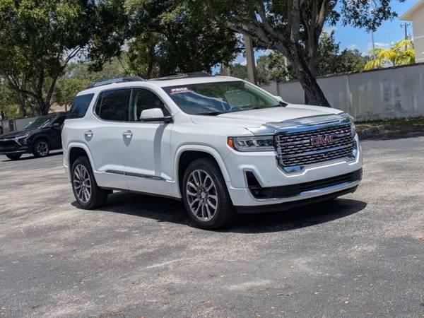 2021 GMC Acadia SUV Certificado Denali - $32,498 (Llame al *(407) 641-0063* para confirmar disponibilidad al instante)63485386404227122