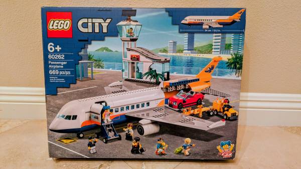 Lego City - Passenger Airplane 1