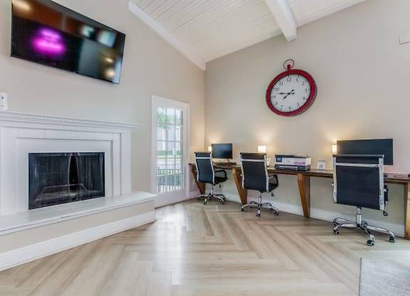 $1,900 / 2br - 1374ft2 - Alarm, Ceiling Fan, 2/BD 2.5/BA (613 Clearwood Drive, Richardson, TX)63796350871171123