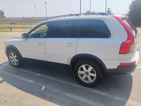 2007 Volvo X90 - $2,800 (Lawndale)63441052441473124