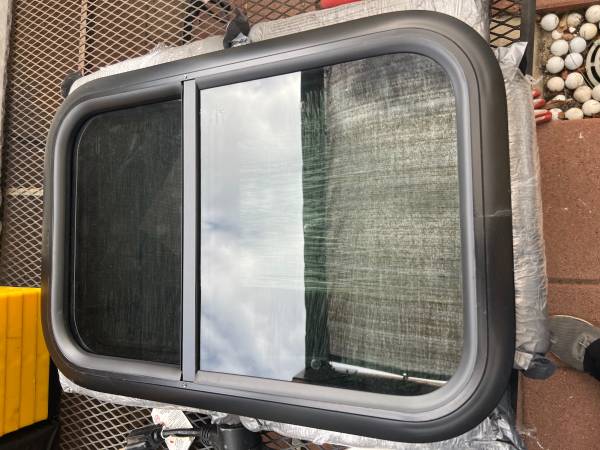 RV window 1