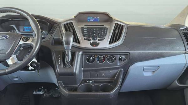 2016 Ford TRANSIT 350 XLT - Photo 9