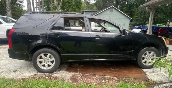 2007 cadillac srx base sport utility 4-door 3.6l with issue - $1,500 (Riverdale)63491590779139122