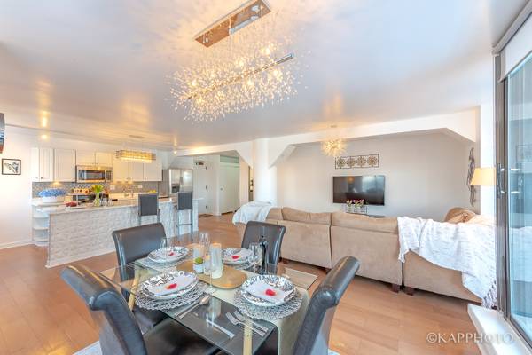 $365,000 / 1br - 1100ft2 - 345 N Canal St #404 (Near West Side)63918293677315123