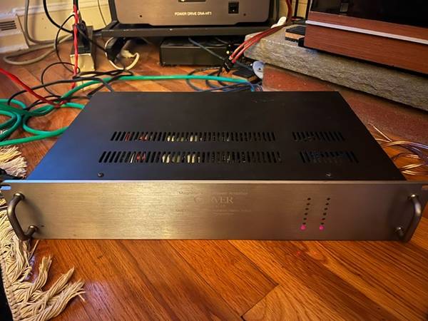 FS/FT: Carver M-1.5 Amplifier 1
