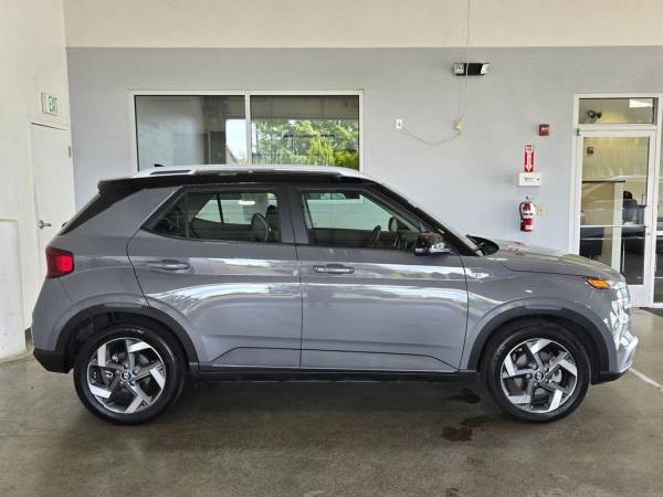 2022 Hyundai Venue Limited - $19,988 (Lynnwood)63623443859969123