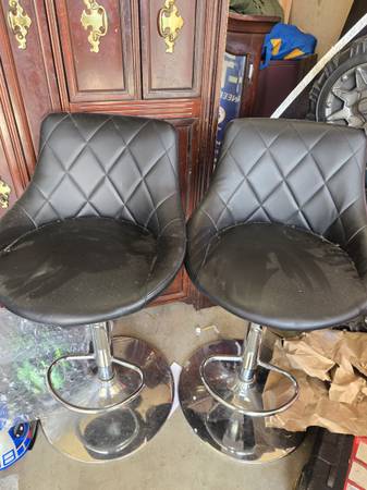 Salon chairs 1