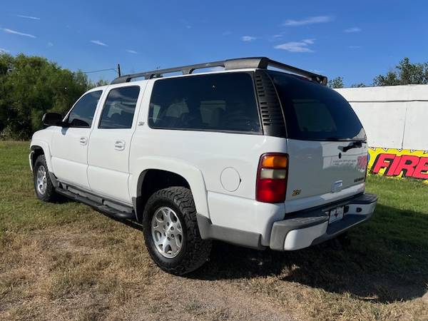 2003 Chevrolet Suburban Z71 1500 4WD 3 Lift BFG KO3s - $8,970 (New Braunfels)63439388478209123