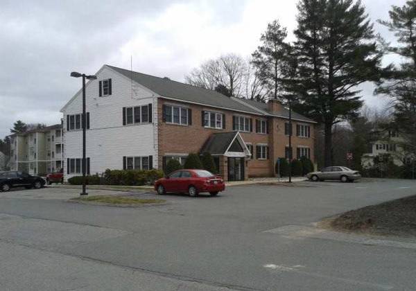 $2,250 / 2br - 750ft2 - Planta baja - edificio tranquilo (Tewksbury)63839292553089121