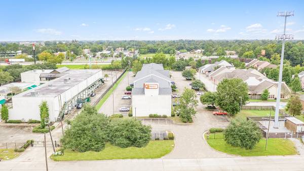 Located in Baton Rouge, Flat Screen TVs, Studio 1