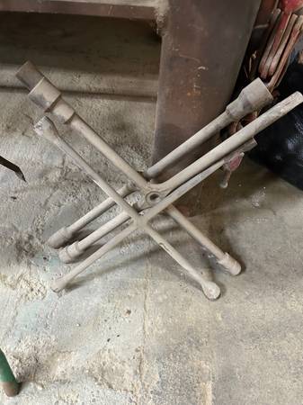 Heavy duty 4 way truck lug wrenches 1