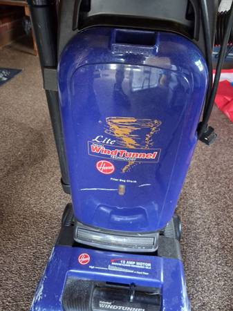 Used vacuum cleaner 1